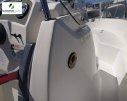 Jeanneau Cap Camarat 5.5 CC Style série - Bateau à moteur d'occasion morbihan