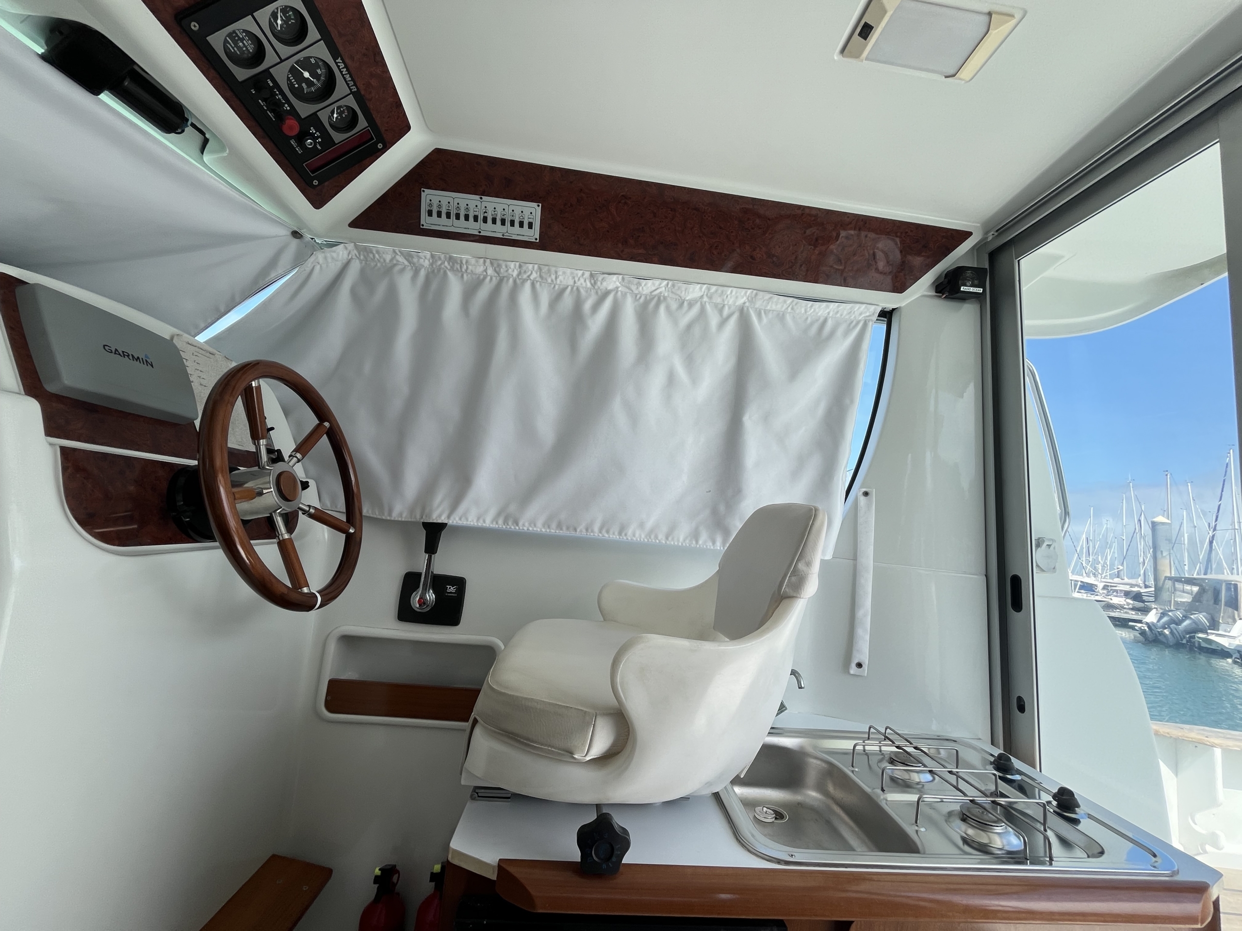 JEANNEAU MERRY FISHER 750 CR – Image 6